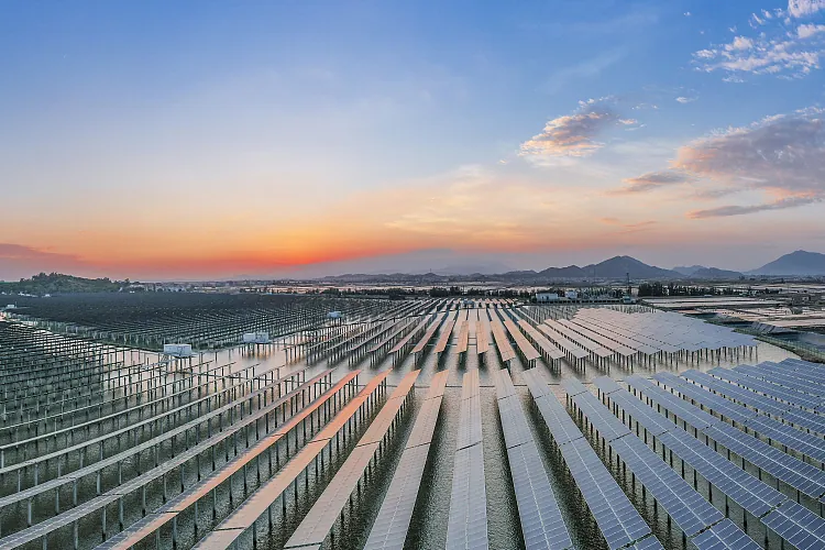 Three major trends in the renewal energy industry Three major trends in the renewal energy industry